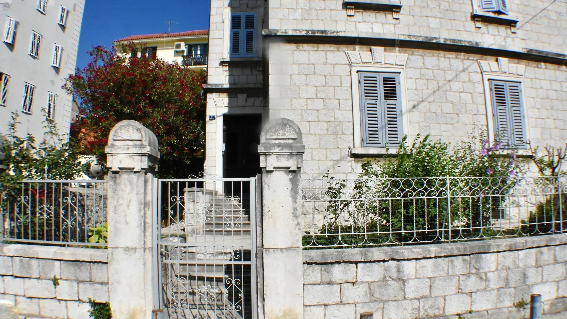Hotel Pietra Rossa